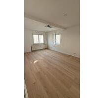 3,5-Zimmerwohnung (ca.120m) frisch renoviert. - Pohlheim