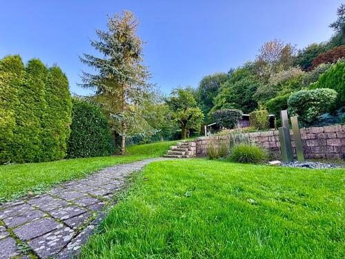 Foto - Haus unter dem Wald - 490.000,00 EUR Kaufpreis,