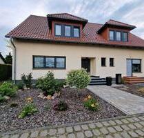 Mehrfamilienhaus mit Einliegerwohnung - Genthin