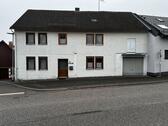 Foto - Historisches Wohnhaus mit Anbau und Ausbaupotenzial in Herbstein-