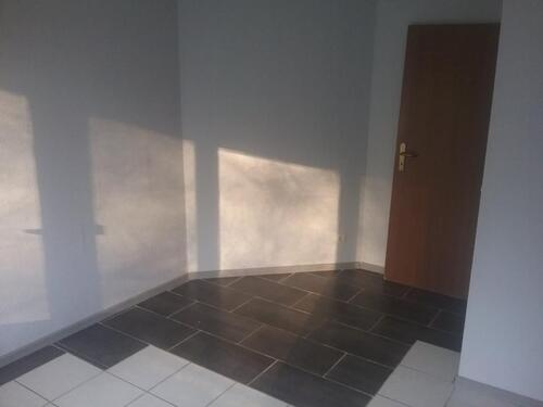 Foto - Tolle 3ZKB mit Balkon in Waldnähe und kostenlosen Stellplatz