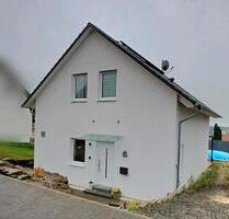 Einfamilienhaus in ruhiger Lage mit Garten und Pool - Reiskirchen