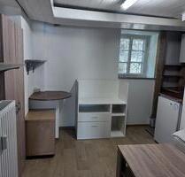 Zimmer zu vermieten - 430,00&nbsp;EUR Kaltmiete, ca.&nbsp; 15,00&nbsp;m&sup2; in Remseck am Neckar (PLZ: 71686)