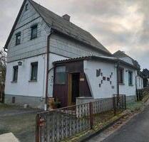 Einfamilienhaus zu verkaufen - 30.000,00&nbsp;EUR Kaufpreis, ca.&nbsp; 45,00&nbsp;m&sup2; in Oelsnitz (Vogtland) (PLZ: 08606)