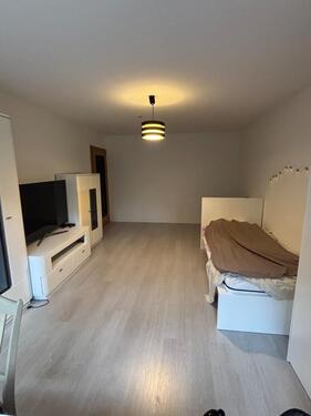 Foto - 1 Möbliertes WG Zimmer ca. 25 qm mit Balkon in Bogenhausen