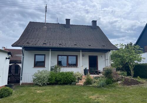 Foto - 4 Zimmer Einfamilienhaus zum Kaufen in Schwalbach