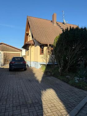 Foto - Freistehendes Haus in Waltershofen mit Kamin und Garage