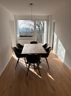 Foto - Frisch sanierte 3-ZKB Wohnung (teil-)möbliert