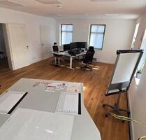 Zentrales Büro in Chemnitz zur Untermiete in Villa