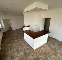 Komfortables Wohnen im Erdgeschoss – barrierearme 3-Raum-Wohnung - 1Monat kaltmietfrei! - Oelsnitz (Erzgebirge)