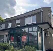 Attraktive 2,5 Zimmer Wohnung in Meerbusch-Strümp