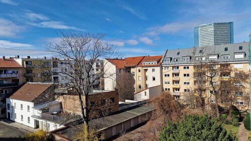 Foto - MA-Lindenhof: sonnige, 1998 saniert 2-Zi-Wohnung mit Balkon + EBK