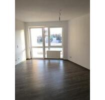 Service WohnenSenioren: helle renovierte 2-Zi EBK Balkon Keller - Hildesheim Himmelsthür