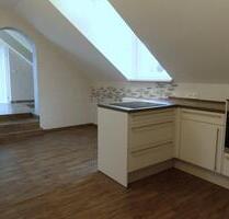 ~Charmante DG-Wohnung ~ 97 m² mit großer Sonnenterrasse - Hennef (Sieg)