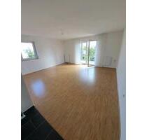 Neuwertige 2-Zimmer-Gartenwohnung mit Tiefgarage Burgweinting - Regensburg Brandlberg