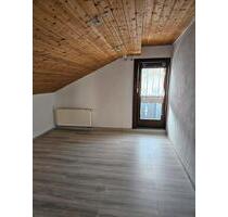 Haus zu vermieten - 970,00&nbsp;EUR Kaltmiete, ca.&nbsp; 100,00&nbsp;m&sup2; in Zwiesel (PLZ: 94227)