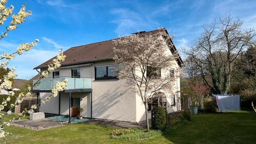 Foto - Freistehendes, solides Einfamilienhaus in ruhiger Höhenlage