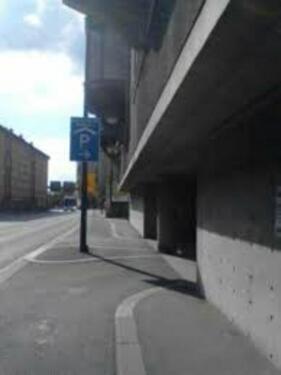 Foto - Tiefgaragenstellplatz Parkhaus an den Unikliniken