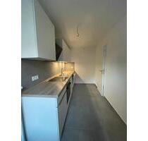 Erstbezug nach Sanierung! Charmante 2-Raumwohnung mit Balkon, EBK & Stellplatz - Dresden Cotta