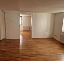 Modernisierte 1 Zimmer Wohnung in Altbau - Deggendorf