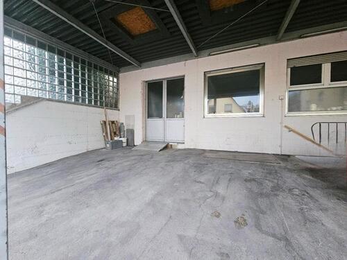 Foto - HALLE zu Vermieten - 1.000,00 EUR Kaltmiete, ca.  200,00 m²