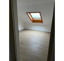 Dachgeschoss Wohnung mit Klimaanlage - Neunkirchen Kohlhof