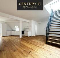 Zwei-Zimmer-Altbauwohnung mit Terrasse - DG re. - Berlin Tempelhof-Schöneberg