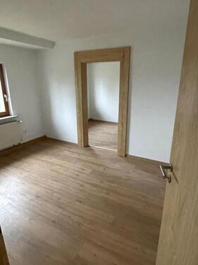 Foto - schöne, frisch renovierte 6-Zimmerwohnung zu vermieten