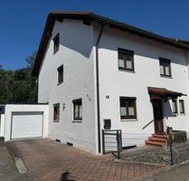 Platz für die ganze Familie! Doppelhaushälfte mit Blick ins Grüne - Manching