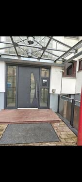 Foto - 2-Zi.-Whg. mit Balkon, EBK, EG – Hochhäuser Teckstr