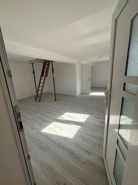 Foto - Helle-neu renovierte Wohnung in Nieder-Mockstadt ( Florstadt )