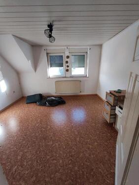Foto - helle 3 Zimmerwohnung mit Garage+ Nutzfläche in Hütschenhausen