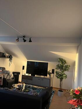 Foto - 3 Zimmer Dachgeschoßwohnung zur Miete in Hilden