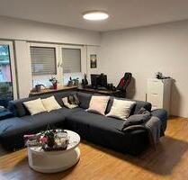 Schöne und gepflegte 2-Zimmer-Wohnung mit Balkon in Dieringhausen - Hundsangen