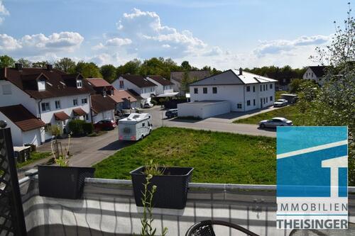 Foto - Attraktives Wohnen in kleiner Wohnanlage im DG in Manching.