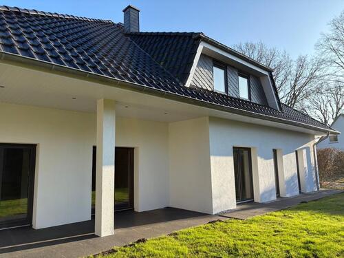 Foto - 7 Zimmer Mehrfamilienhaus, Wohnhaus in Bargteheide