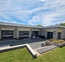 High-Tech Luxus-Bungalow (2021) – 1.003 m² Grundstück - Ötzingen