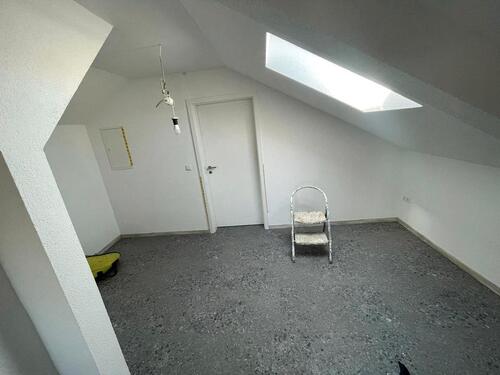 Foto - Dachgeschoßwohnung in Oberderdingen zur Miete
