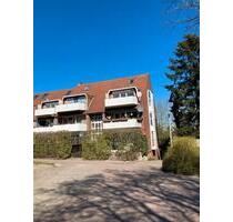 Stade Campe 2-Zimmer Dachgeschosswohnung + Garagenstellplatzp