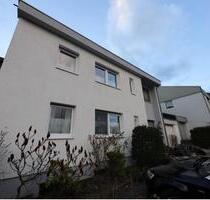 Einzigartiges Wohnensemble in Quierschied. Viel Platz - Garten