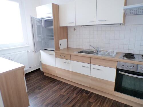 Foto - * mit Balkon und Küche * 3 Zimmer Wohnung in Werdau zu vermieten!