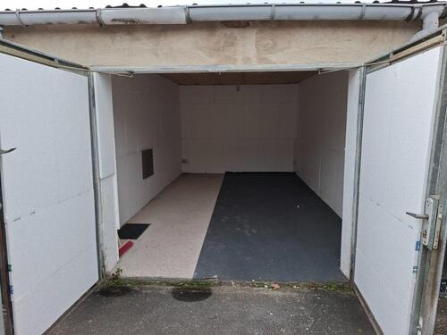 Foto - Große Garage mit Dämmung zu vermieten