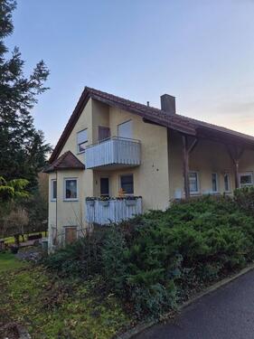 Foto - Freundliche helle 3 Zimmer DG Wohnung in Niederstetten