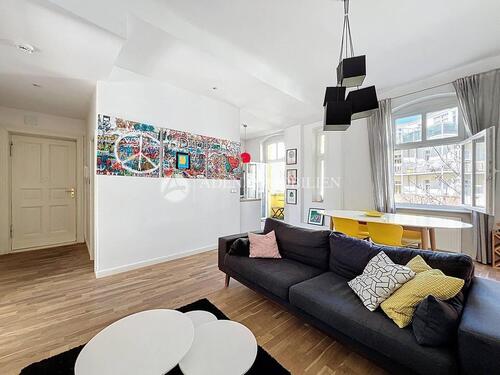 Foto - Möbliertes City-Apartment mit Balkon und modernem Wohnambiente