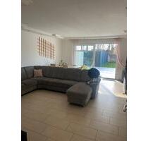 Wohnung zur Miete - 1.250,00&nbsp;EUR Kaltmiete, ca.&nbsp; 90,00&nbsp;m&sup2; in Verl (PLZ: 33415)