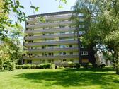 Foto - Renoviert und bezugsfertig... 1-Raumwohnung mit Balkon direkt am Crönpark in grüner Lage...
