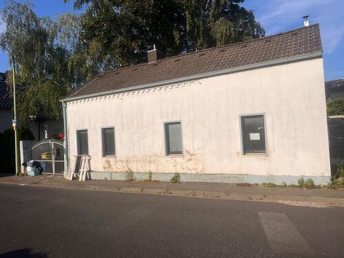 Foto - Geräumiges und saniertes 5-Zimmer-Haus zum Kauf in Merzenich