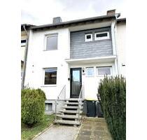 BS-Broitzem RH inkl. EBK - 1.360,00 EUR Kaltmiete, in Braunschweig (PLZ: 38122) Broitzem BS-Broitzem RH inkl. EBK - 1.360,00 EUR Kaltmiete, in Braunschweig (PLZ: 38122) Broitzem