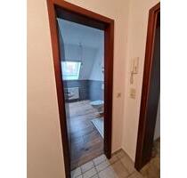 48qm Eigentumswohnung 2 Raum Bad neu siehe Bilder super Lage - Glauchau