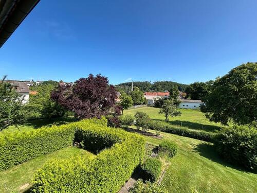 Foto - Einfamilienhaus Zweifamilienhaus freistehend, mit Garagen